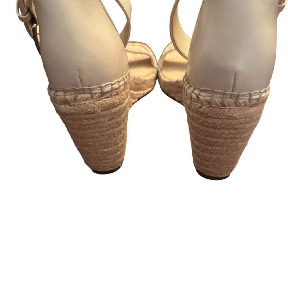 Elegant Vince Camuto Cream Wedge Sandals